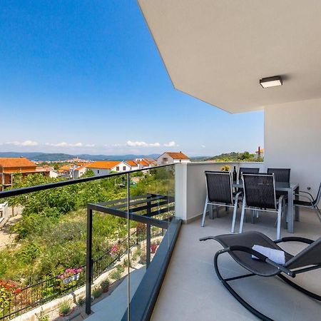 Luxury Apartment Joo & Joo Murter Exterior foto