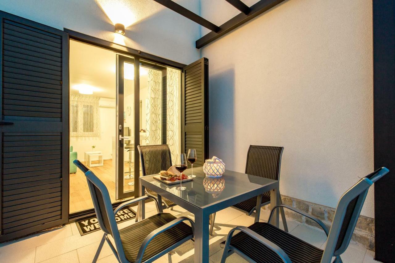 Luxury Apartment Joo & Joo Murter Exterior foto