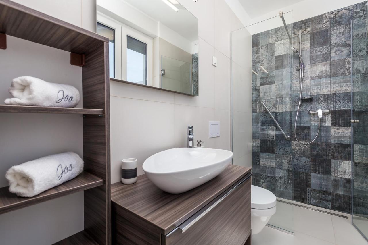 Luxury Apartment Joo & Joo Murter Exterior foto