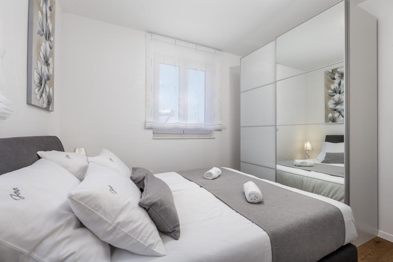 Luxury Apartment Joo & Joo Murter Exterior foto
