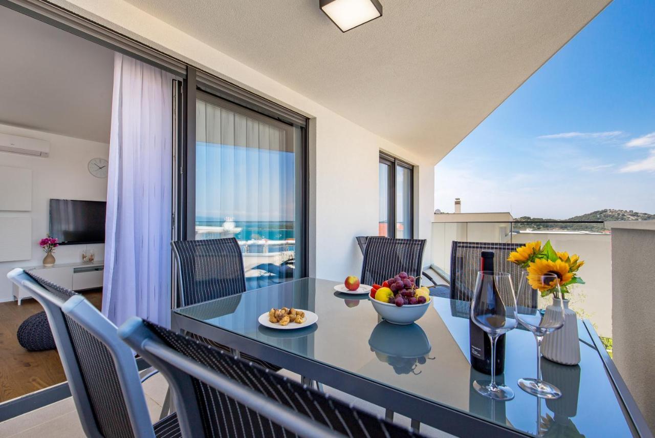 Luxury Apartment Joo & Joo Murter Exterior foto